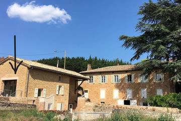 Gîte pour 4 personnes, avec jardin à Charnay-lès-Mâcon