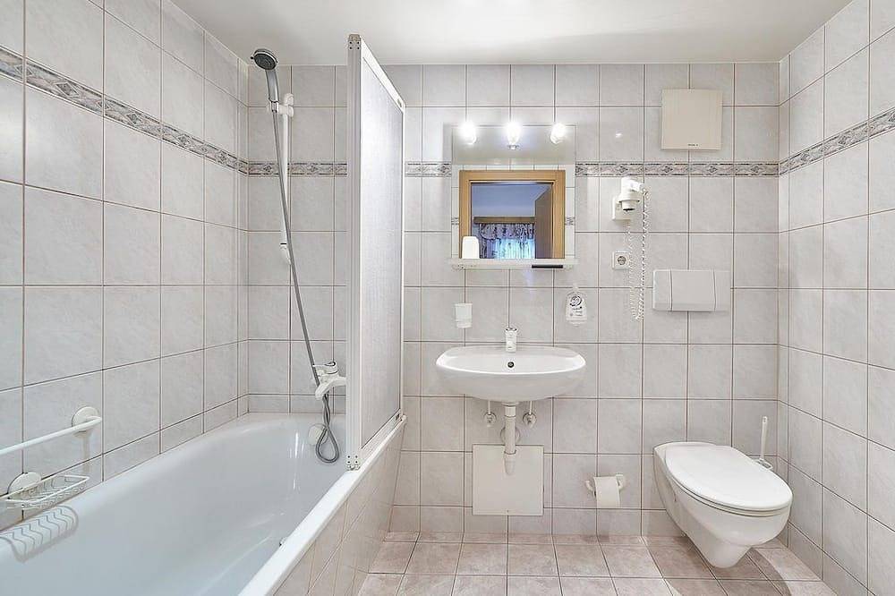Familienzimmer -Wohlfühlstudio - Hotel Gasthof Schweizerhaus in Stuhlfelden, Pinzgau