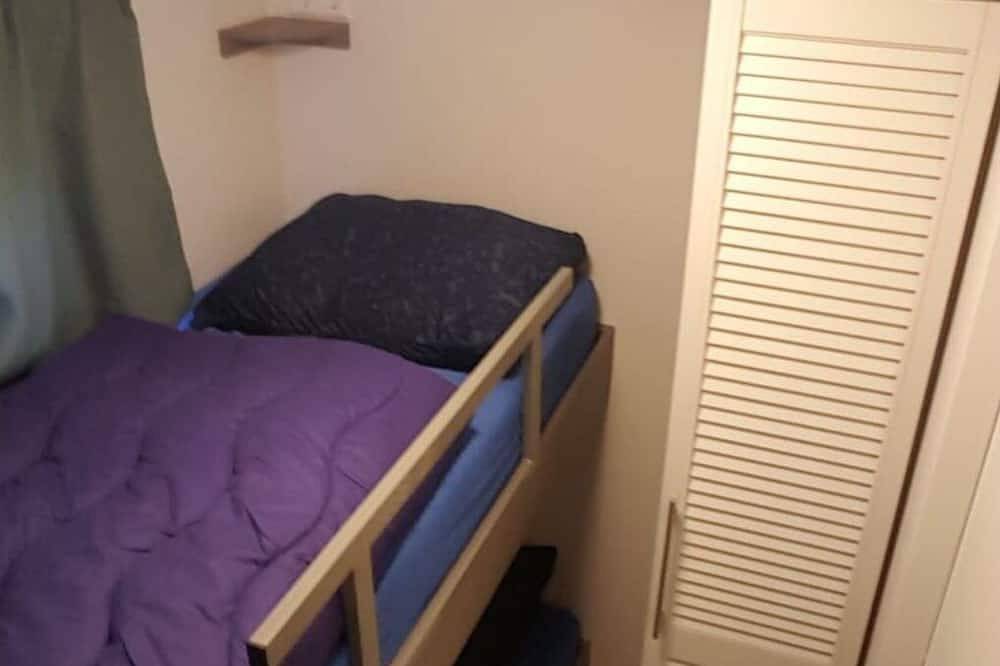 Gezellig appartement in vakantiehuis voor 6 personen met Wifi, Tv en terras in Retranchement, Zeeuwse Kust