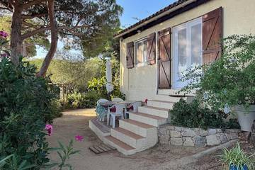 Location de vacances pour 3 personnes, animaux acceptés à Calvi