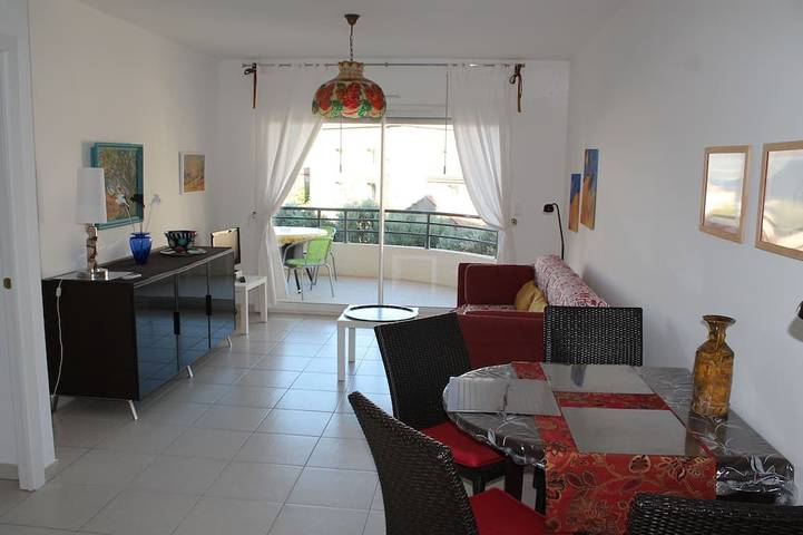 Ferienwohnung für 4 Personen, mit Terrasse in Calvi