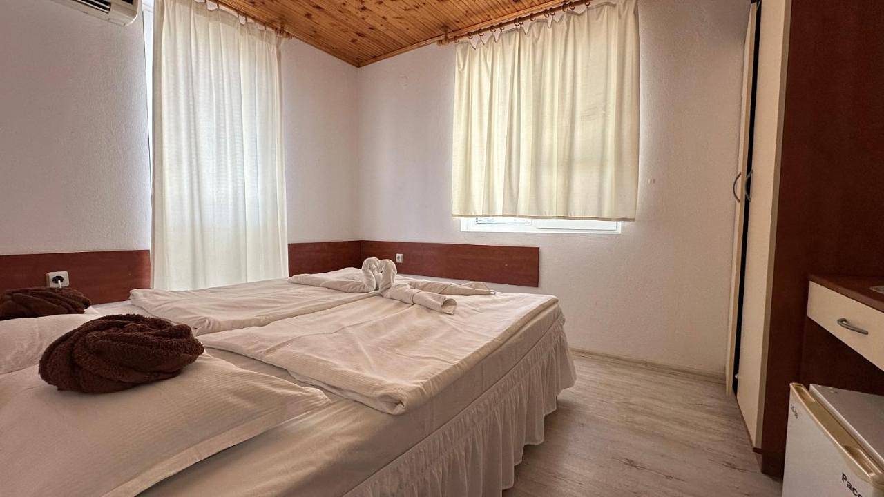Guest Rooms Grudovi in Obzor, Bourgas (oblast)
