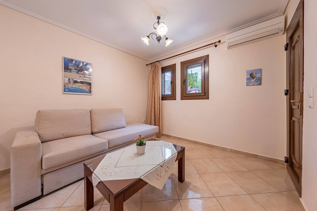 Hel lägenhet, Ground Floor Apartment with Wi-Fi and Air Conditioning in Sývota, Thesprotia region