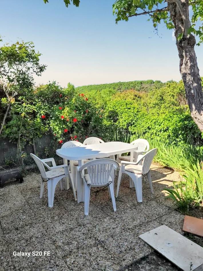 Location de vacances pour 4 personnes, avec terrasse à Saint-Michel-l'Observatoire