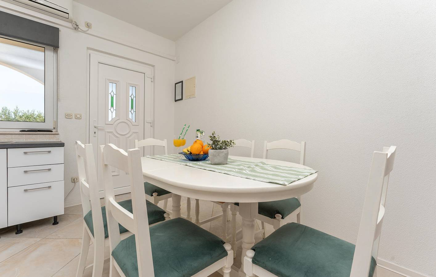 Entire holiday apartment, Holiday apartment for 4 people with pool in Pakostane, Zadar
