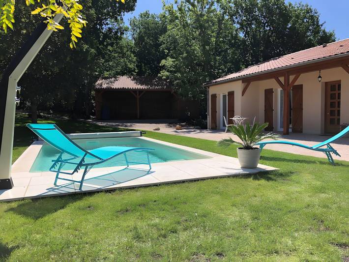 Location de vacances pour 6 personnes, avec jardin à Montignac - 2