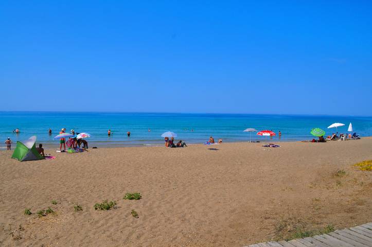 Ferienhaus für 3 Personen, mit Ausblick und Terrasse sowie Garten und Meerblick auf Korfu - 2