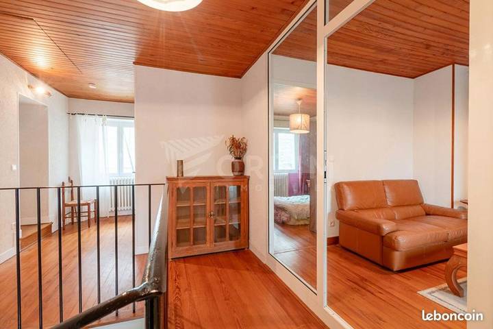 Location de vacances pour 7 personnes, avec terrasse à Annay-sur-Serein - 2