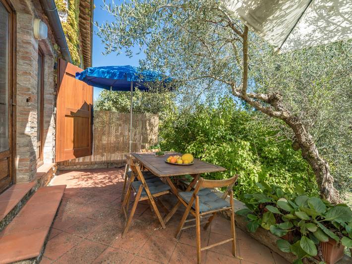 Gîte pour 4 personnes, avec jardin ainsi que vue et terrasse à Castellina in Chianti - 3