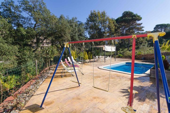 Casa rural para 6 personas, con jardín en Massanet de la Selva - 2