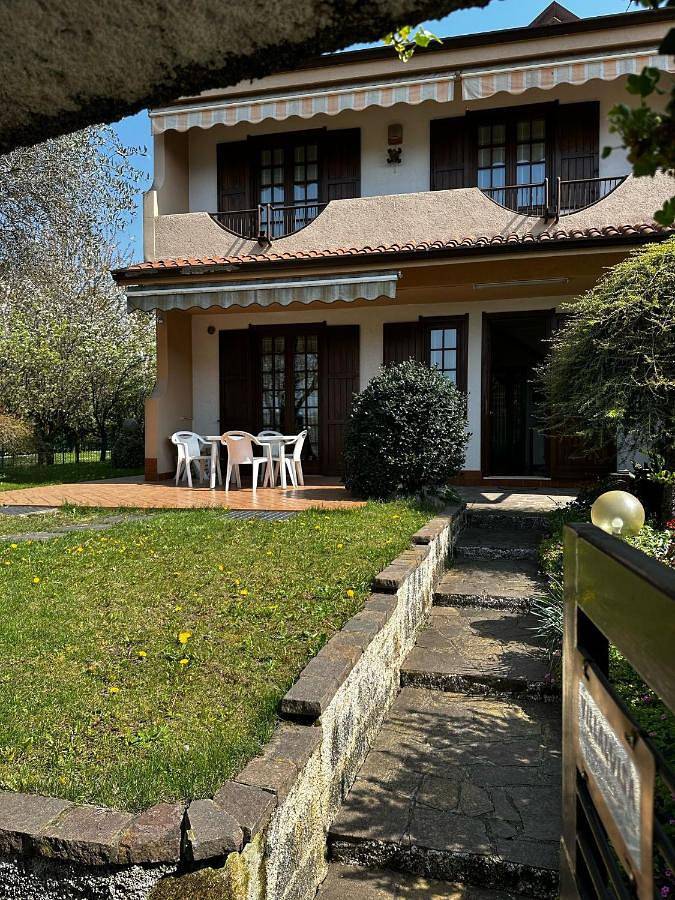 Casa vacanza per 6 persone, con panorama e giardino, con animali domestici - 1