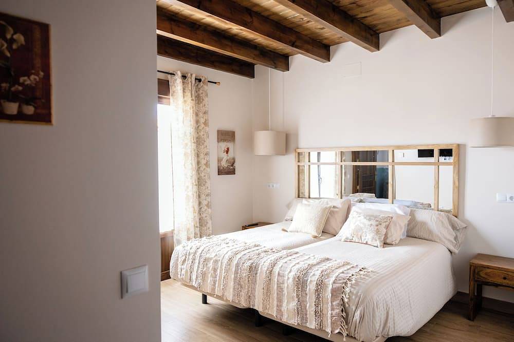 Entire apartment, Cerca de Todo lo que Tienes que Ver, Naturaleza, Patrimonio, Paisajes, Sigüenza in Alcolea del Pinar, Guadalajara Province