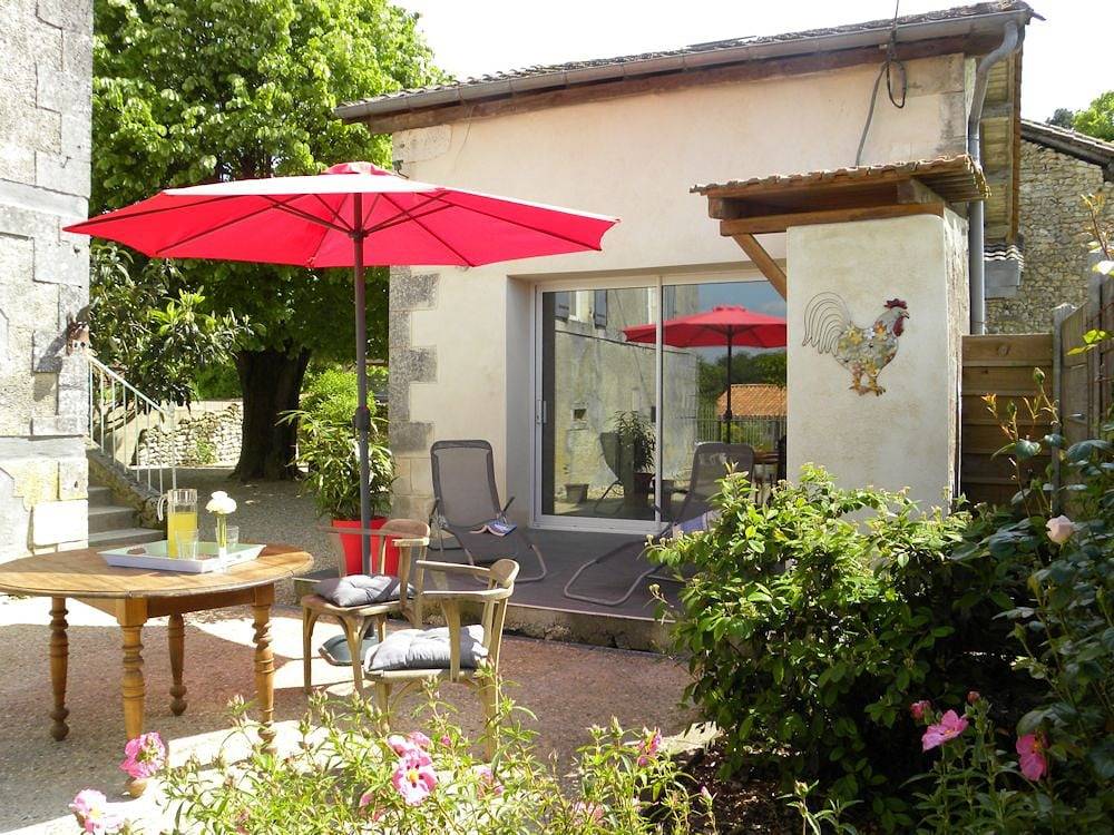 Le Préau - Chambre anis et chocolat in Grand-Brassac, Périgord Vert
