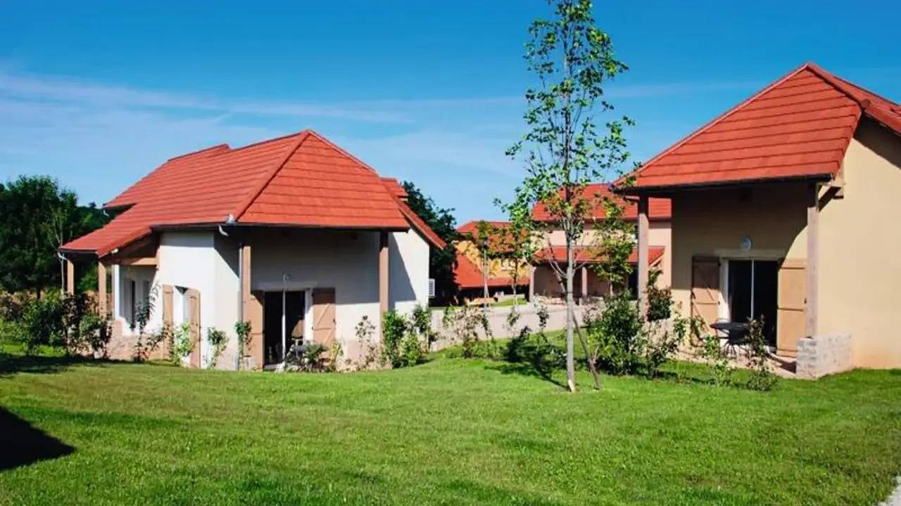 Appartement de vacances entier, Ferienwohnung für 4 Personen (40 m²) in Alvignac in Alvignac, Parc Naturel Régional des Causses du Quercy