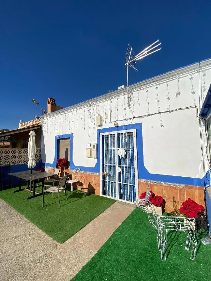 Apartamento de vacaciones para 6 personas, con jardín y vistas, Se admiten mascotas - 1
