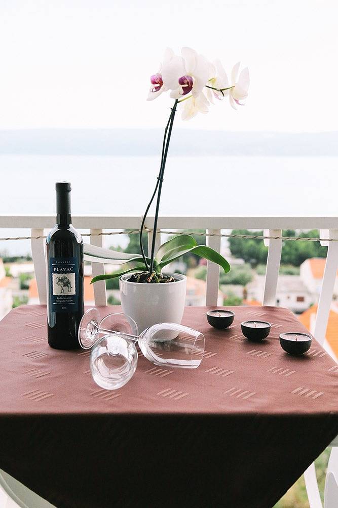 Ganze Wohnung, Ferienwohnung in Duće mit Meerblick, Balkon, Klimaanlage, W-Lan (4167-5) in Dugi Rat, Split-Dalmatien
