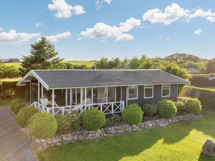 Ferieudlejning for 5 personer, med balkon/terrasse og terrasse, børnevenlig i Limfjorden