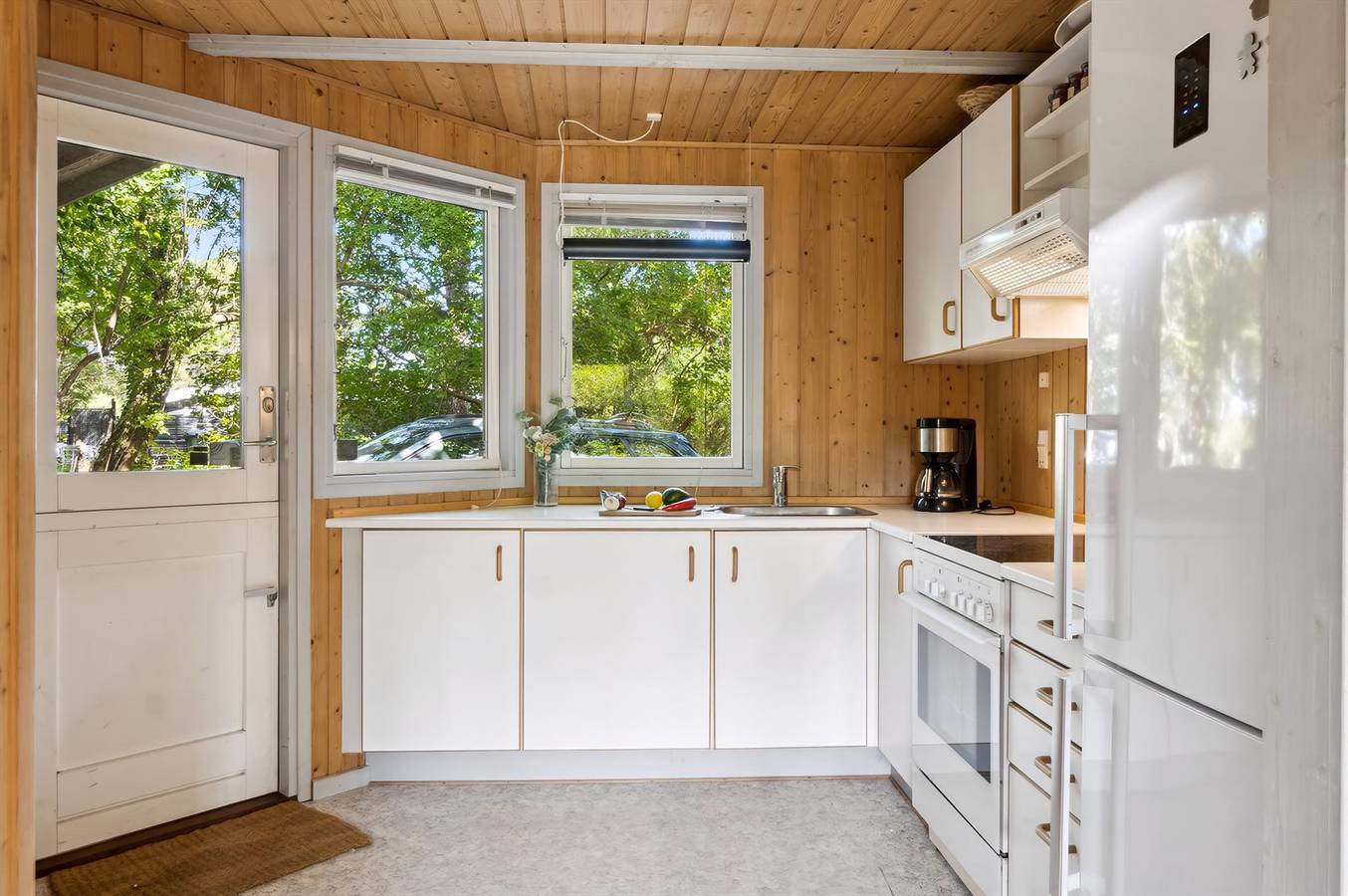 Beautiful home in Asnæs w/ 2 Bedrooms in Høve Strand, Asnæs