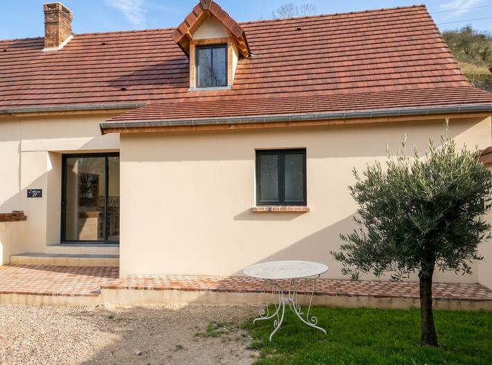 Location de vacances pour 6 personnes, avec Terrasse à Sainte-Geneviève-lès-Gasny