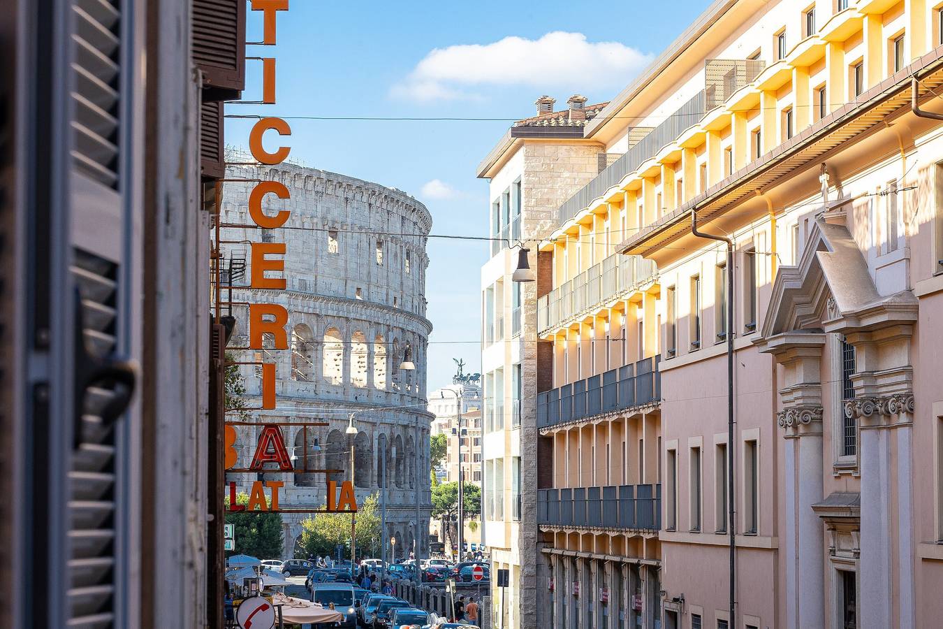 Entire apartment, Colosseum Holidays - San Giovanni in Laterano in Rome City Center, Rome