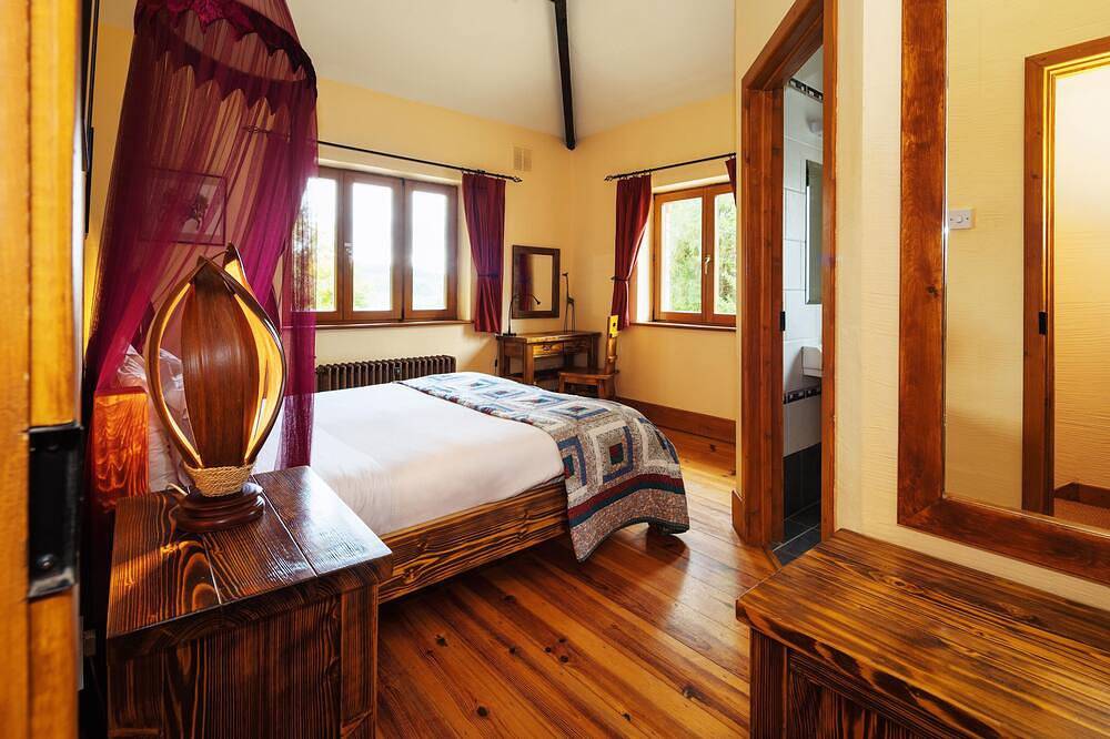 Charming 1-bedroom cottage in Rathdrum with Wifi in County Wicklow