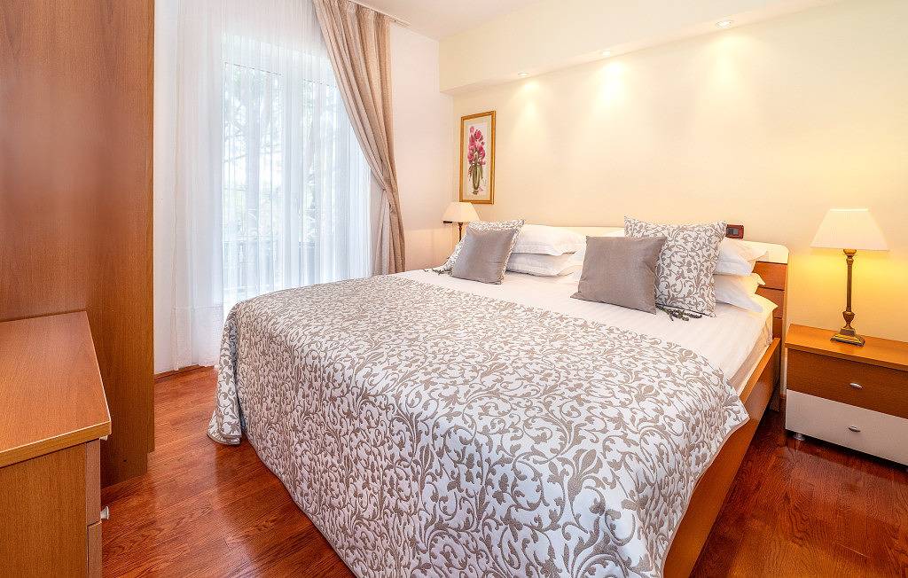 Ganze Wohnung, Villa Palace Clara Apartment 2 island Krk  by Vill in Vantacici, Krk