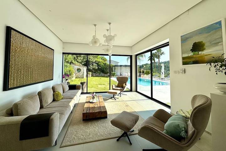 Villa pour 8 personnes, avec terrasse et jardin à Biot