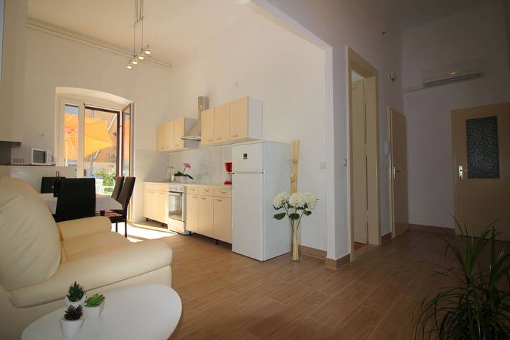 Ferienwohnung für 6 Personen, mit Balkon in Porec und Umgebung - 4