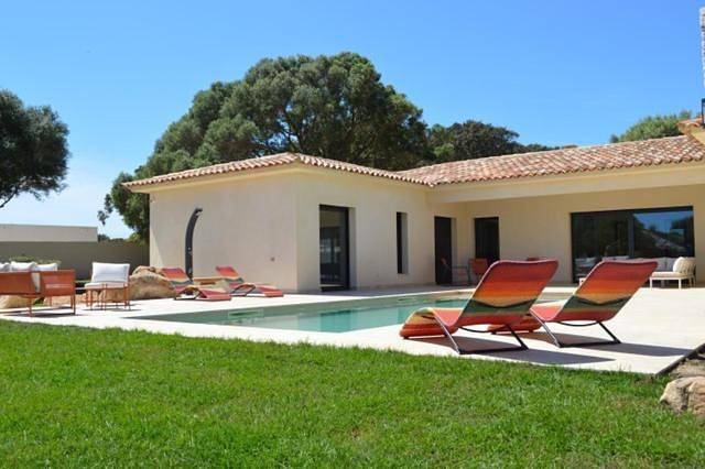 Villa pour 8 personnes, avec piscine et jardin