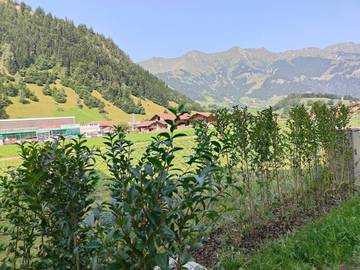 Gîte pour 2 personnes, avec vue et terrasse à Kandergrund
