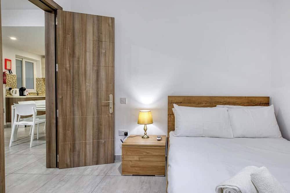 Geheel appartement, Prime Paceville Spot with Group-Friendly Space! in Paceville, San Giljan