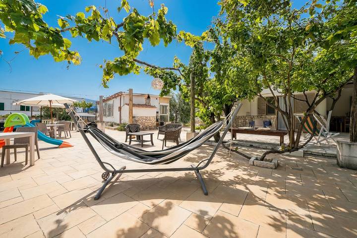 Ganzes Studio, Studio-Apartment 'Francesca, Mono Standard A' mit Terrasse, Wlan und Klimaanlage in Marina di Peschici (Peschici), Peschici und Umgebung