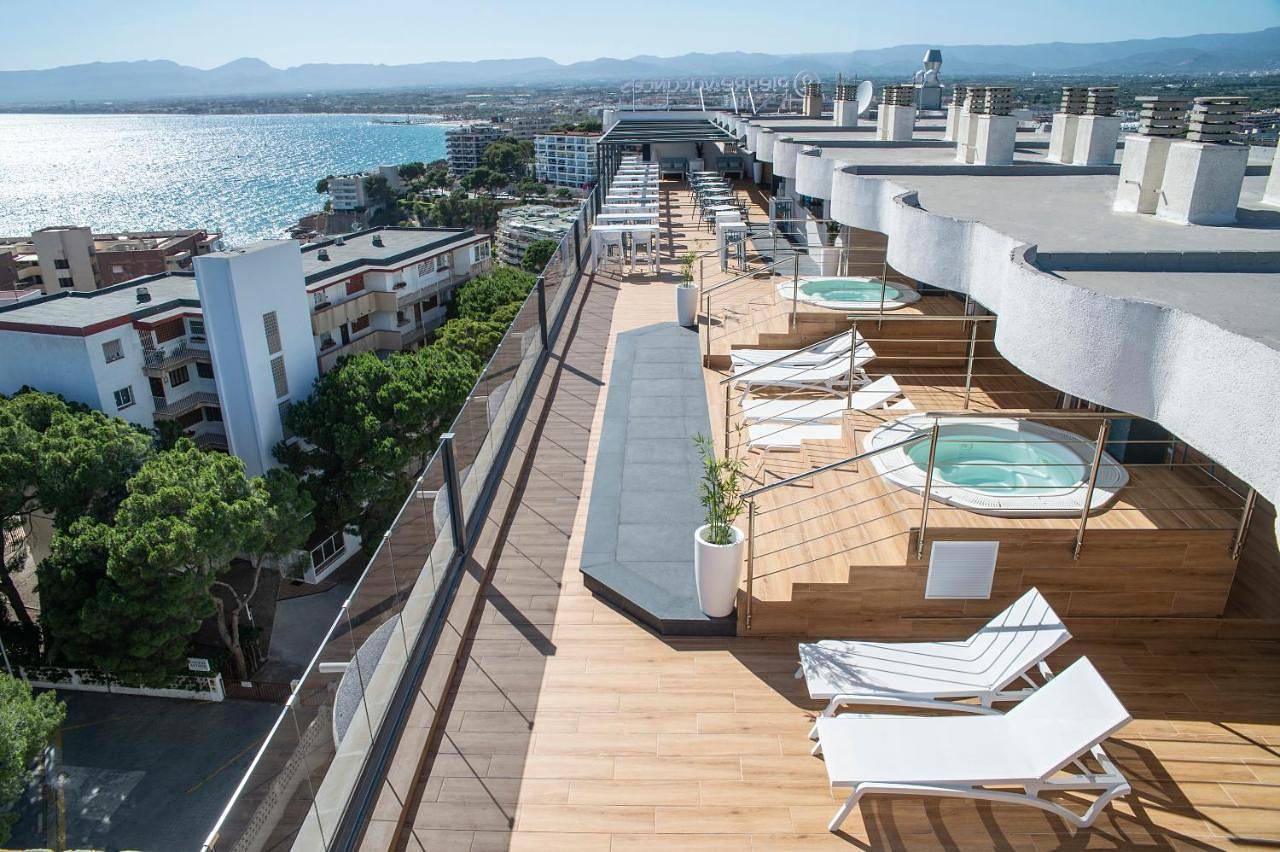 Hotel Salou Sunset - Adults Recommended - by Pierre & Vacances in Cala dels Capellans (Salou), Salou