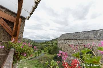 Gîte pour 6 Personnes dans Saint-Nectaire, Massif central, Photo 1