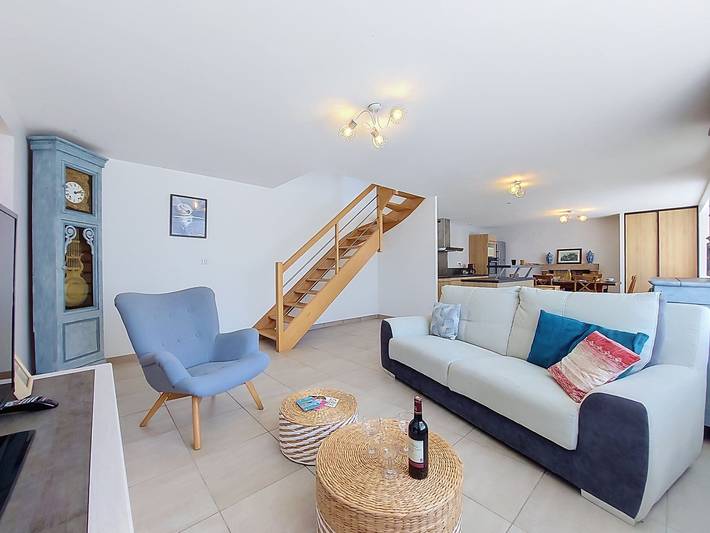 Location de vacances pour 6 personnes, avec Terrasse et Jardin à Plouégat-Moysan - 2