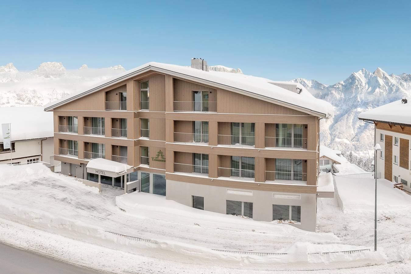 Entire holiday apartment, Ferienwohnungen Tannenboden - Holiday apartment Tannenboden #28 in Flums, Chur Rhine Valley