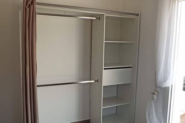 Location de vacances pour 9 personnes, avec terrasse et jardin à Eccica-Suarella - 4