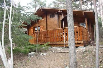 Tente pour 5 personnes, avec terrasse et piscine, animaux acceptés dans Hautes-Alpe