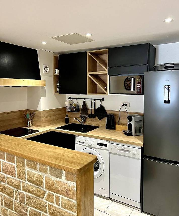 Gîte pour 6 personnes, avec balcon et vue, adapté aux familles à Planay