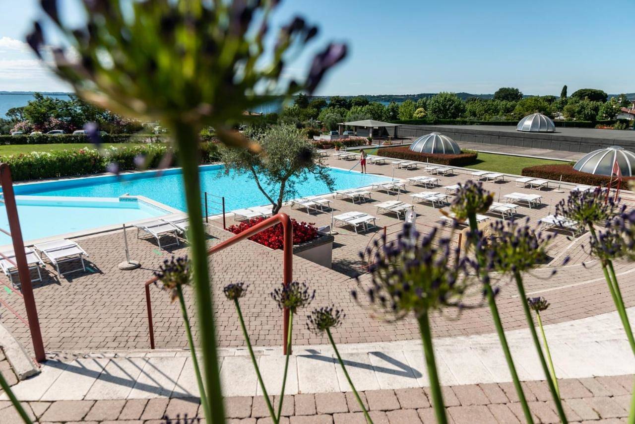 Relax al Porto - 180 degrees of exciting Garda lake views in Moniga del Garda, Prealpi Gardesane