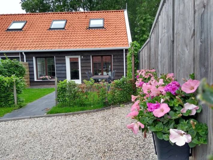 Ferienhaus für 4 Personen, mit Ausblick und Garten, kinderfreundlich in Zeeland