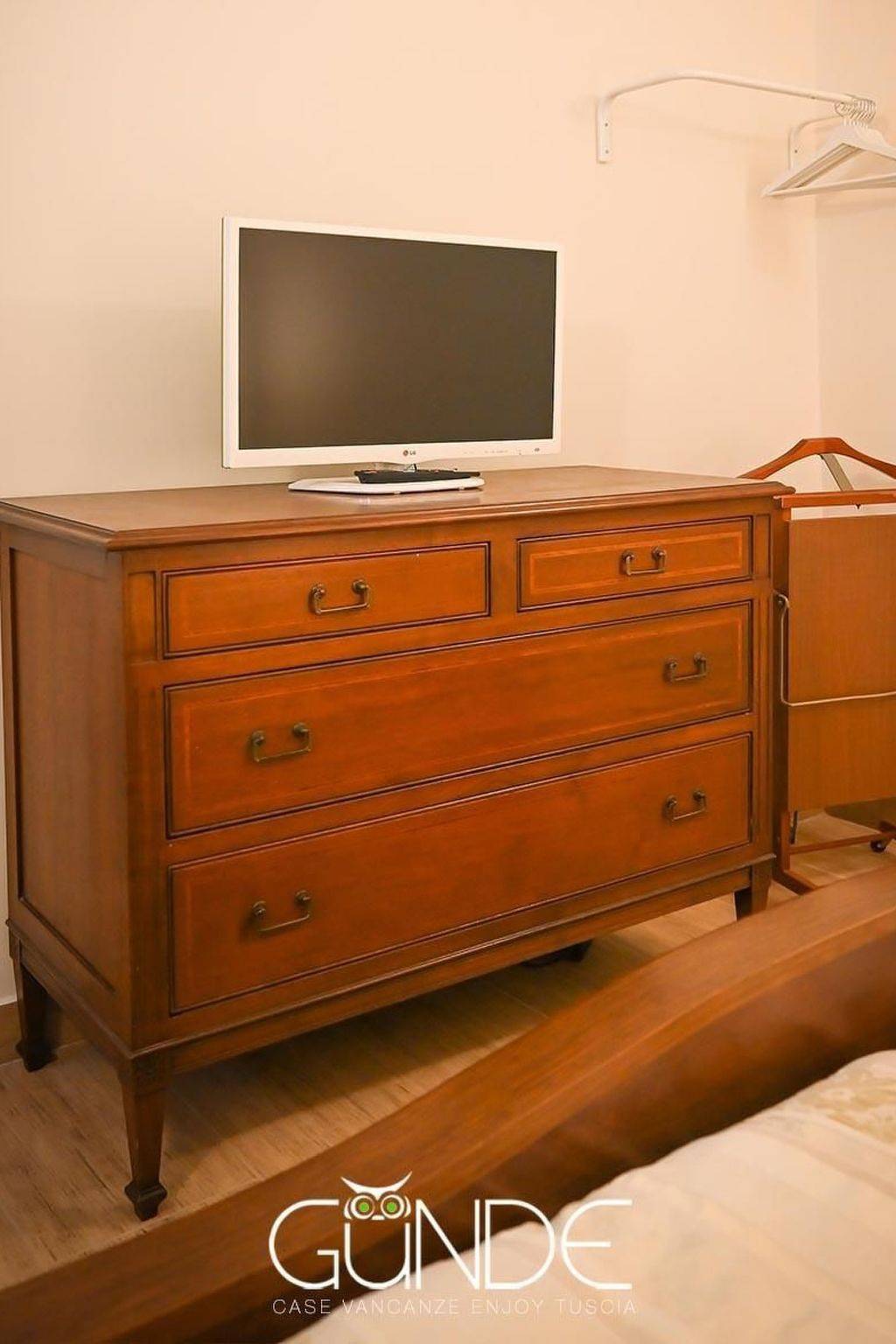 Entire apartment, Verne's Haus - La Casa di Verne in Viterbo, Viterbo Province