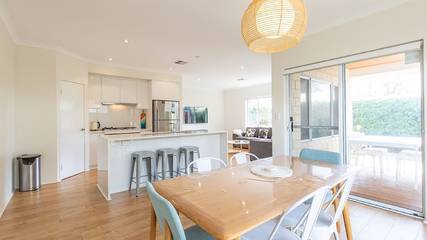 Holiday Home for 6 People in Dunsborough, Western Australia, Photo 2