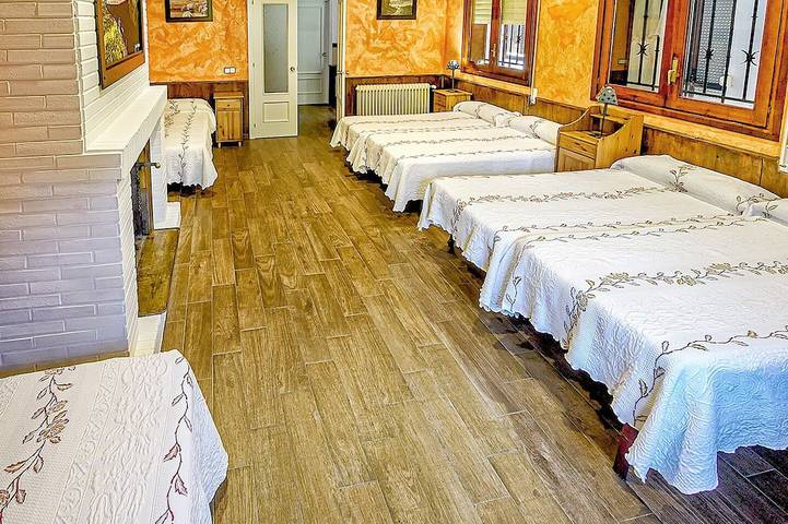 Casa Viria für 20 personen in Navaluenga, Valle del Alberche