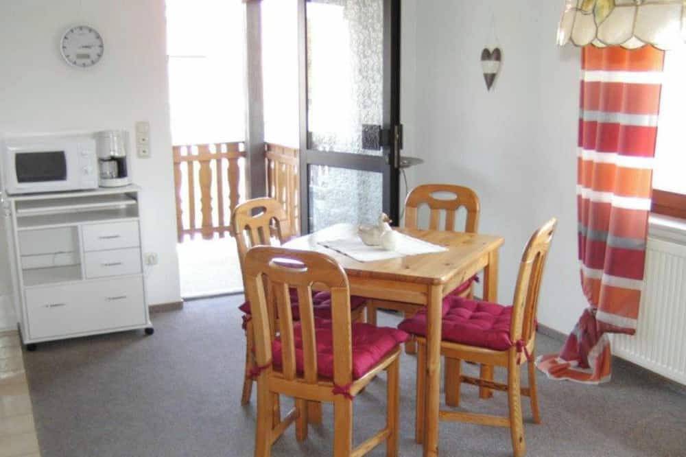 Ganze Wohnung, 2 Peterskopf - Haus Bergblick in Bringhausen, Edertal