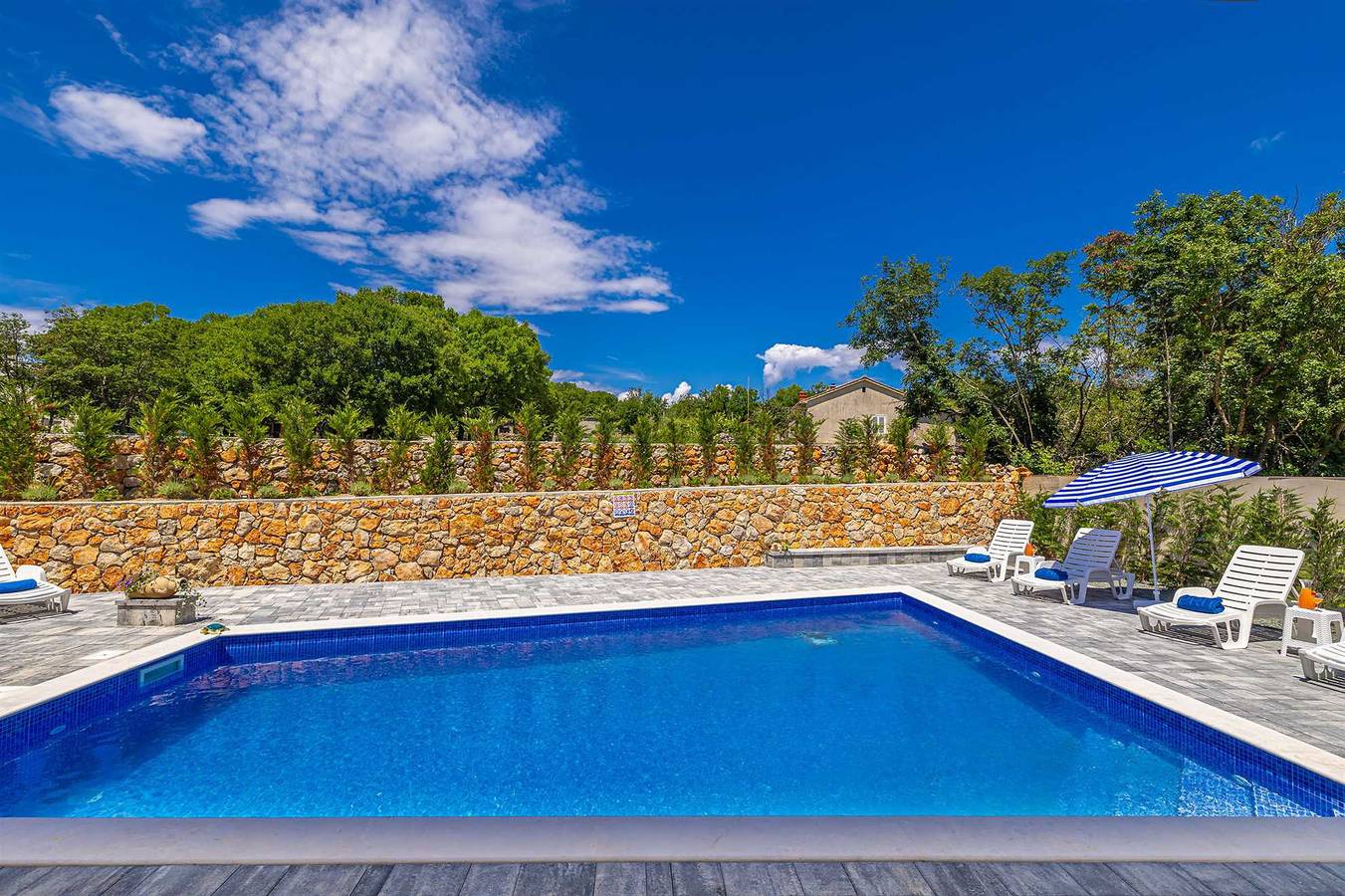 Villa Katharina mit privatem Pool in Linardici, Krk