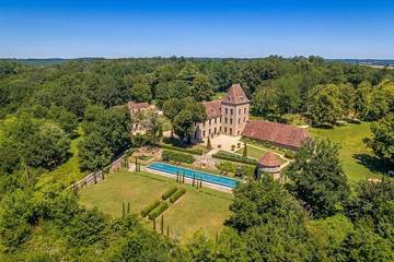 Château pour 8 personnes, avec jardin en Dordogne