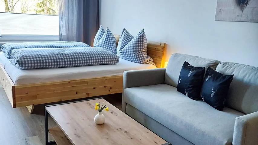 Ferienwohnung für 3 Personen, mit Balkon und Pool