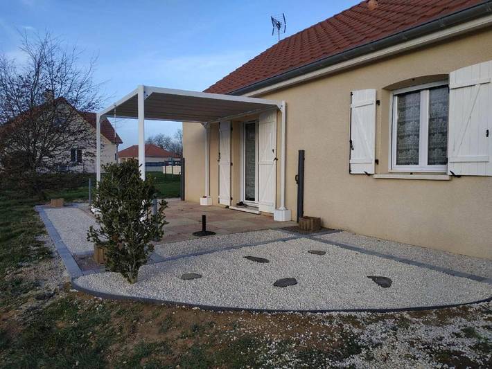 Location de vacances pour 7 personnes, avec vue et jardin, animaux acceptés dans Champsevraine - 2