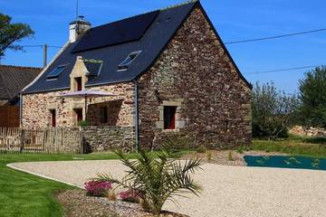 Gîte pour 5 personnes, avec jacuzzi à Béganne